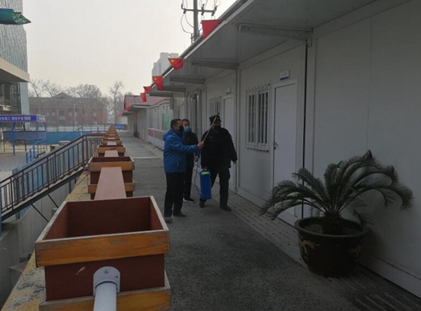 临时党支部主动靠前 yl6809永利集团经八纬一项目顺利复工4.jpg