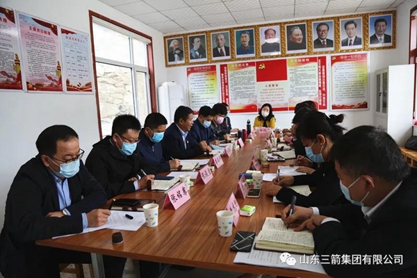 认领爱心果树 助力精准扶贫――yl6809永利集团开展第三季精准扶贫果树认领活动